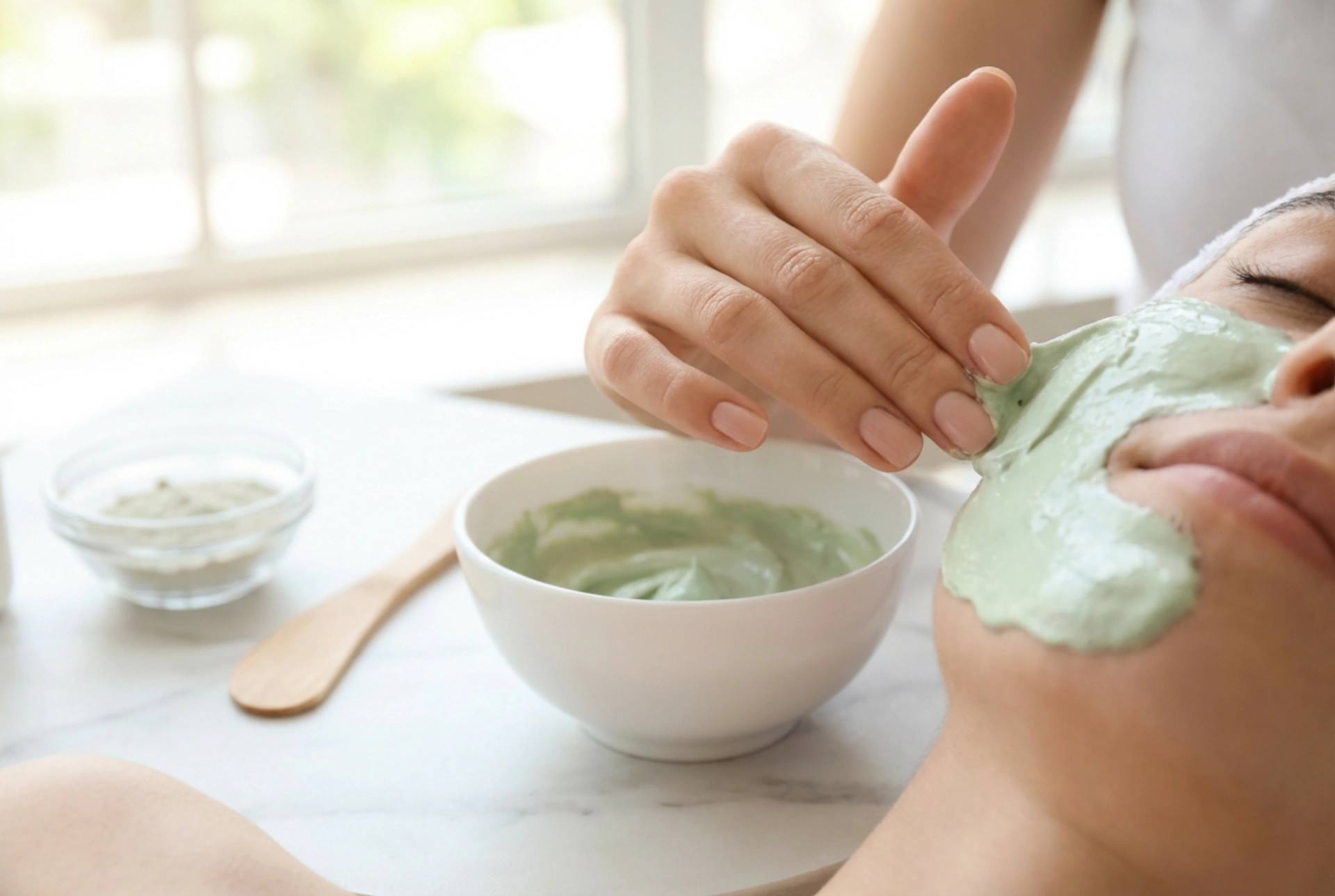 Algues pour le visage : comment préparer l'alginate et retirer correctement le masque
