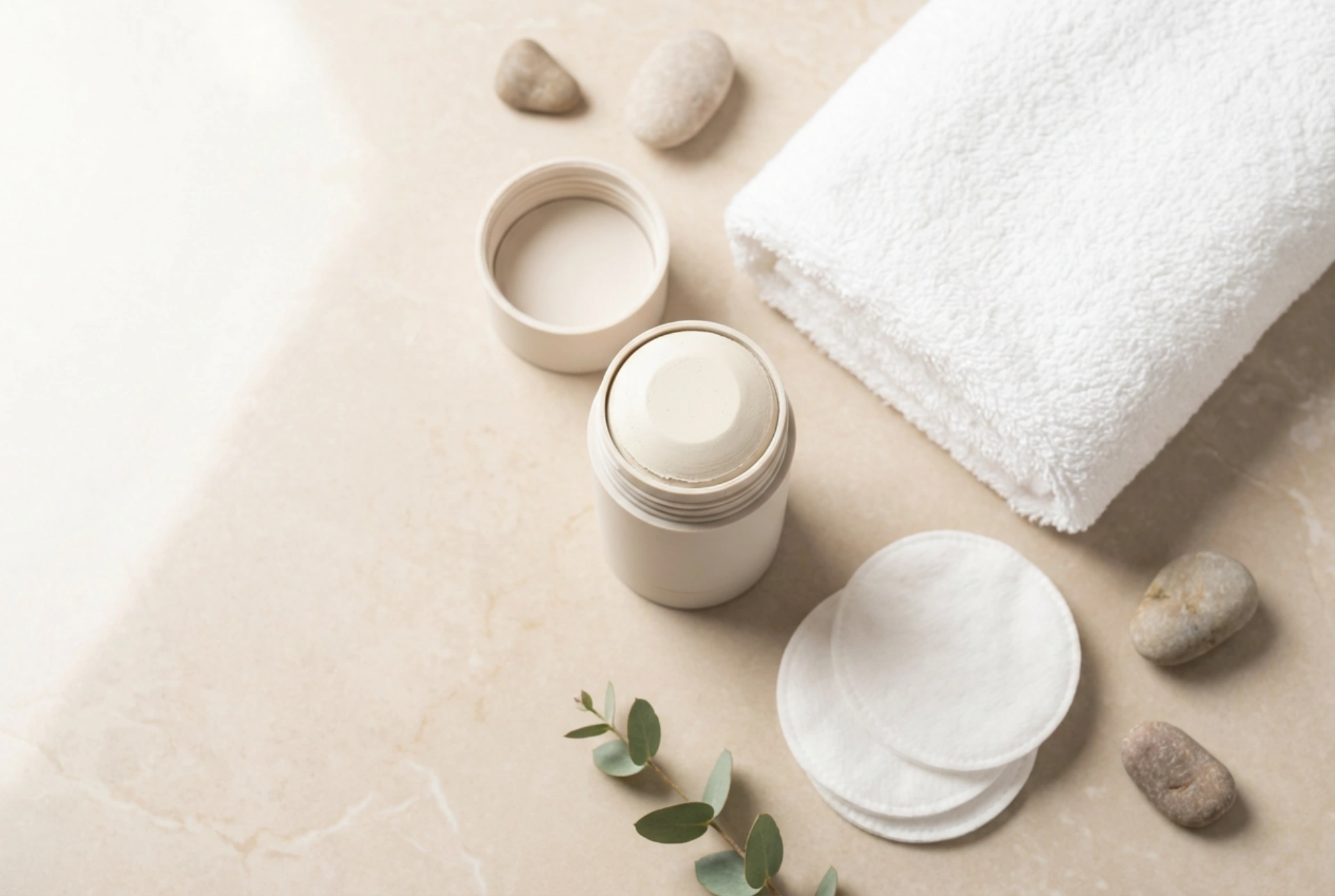 Masques en stick : application zonale précise et retrait efficace