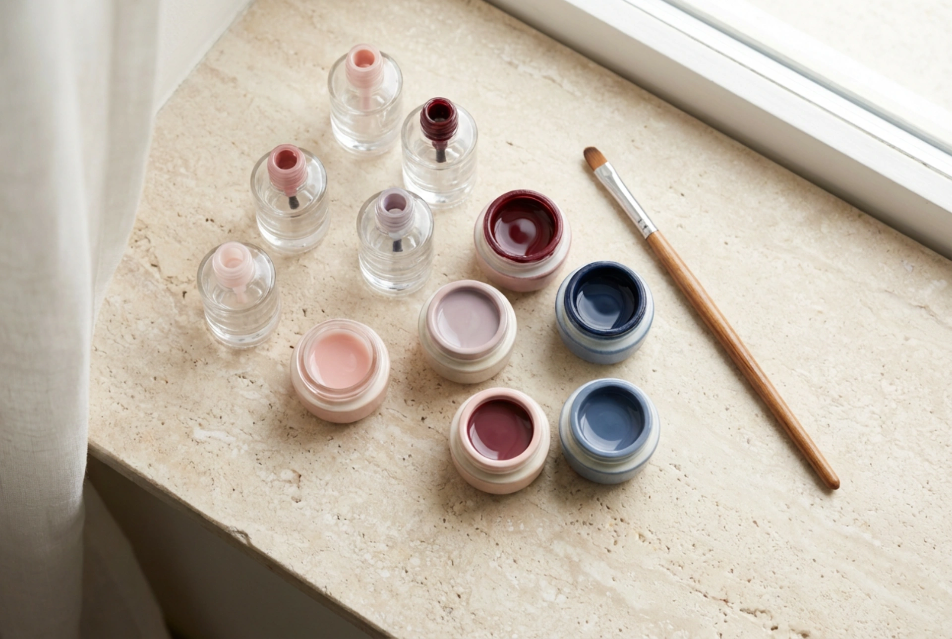 Kit de gels pour ongles : types de viscosité, couleurs et utilisations